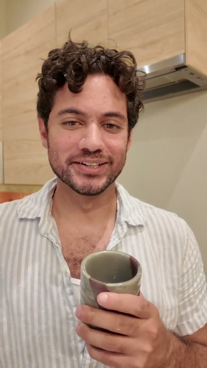 Load video: Creator opens a DragonFruit Splash tub, mixes it and reacts to the taste